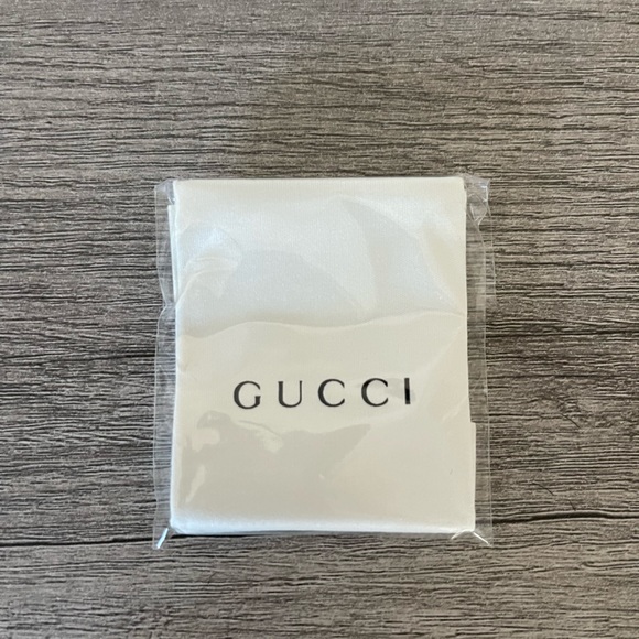 Gucci Eyeglasses - Picture 12 of 12